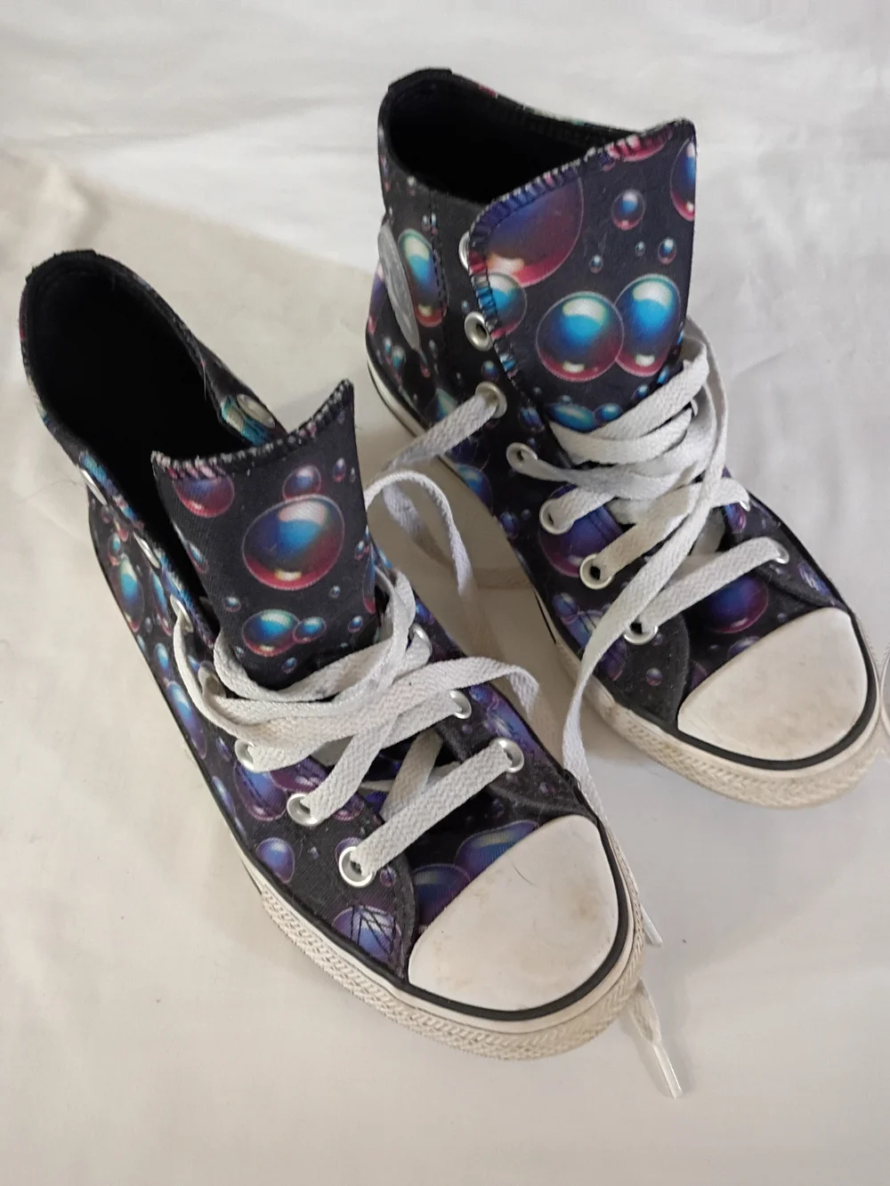 Converse Kids High Top Sneakers in Black with Purple & Blue Bubble Print